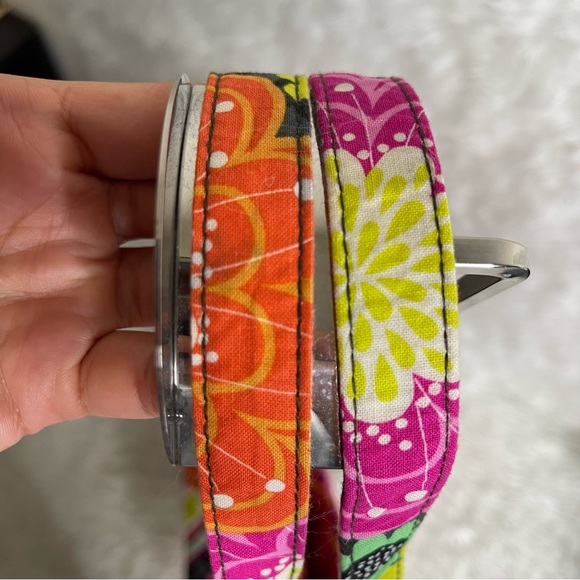 New Vera Bradley Ziggy Zinnia Crescent Handbag - Picture 9 of 12